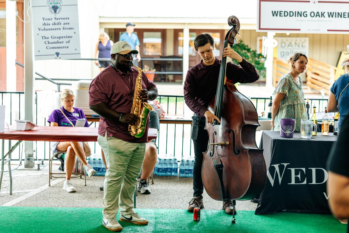 Music performers at GrapeFest People's Choice Wine Tasting Classic