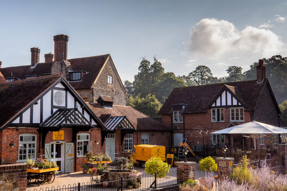 Cowdray Farm Shop & Café