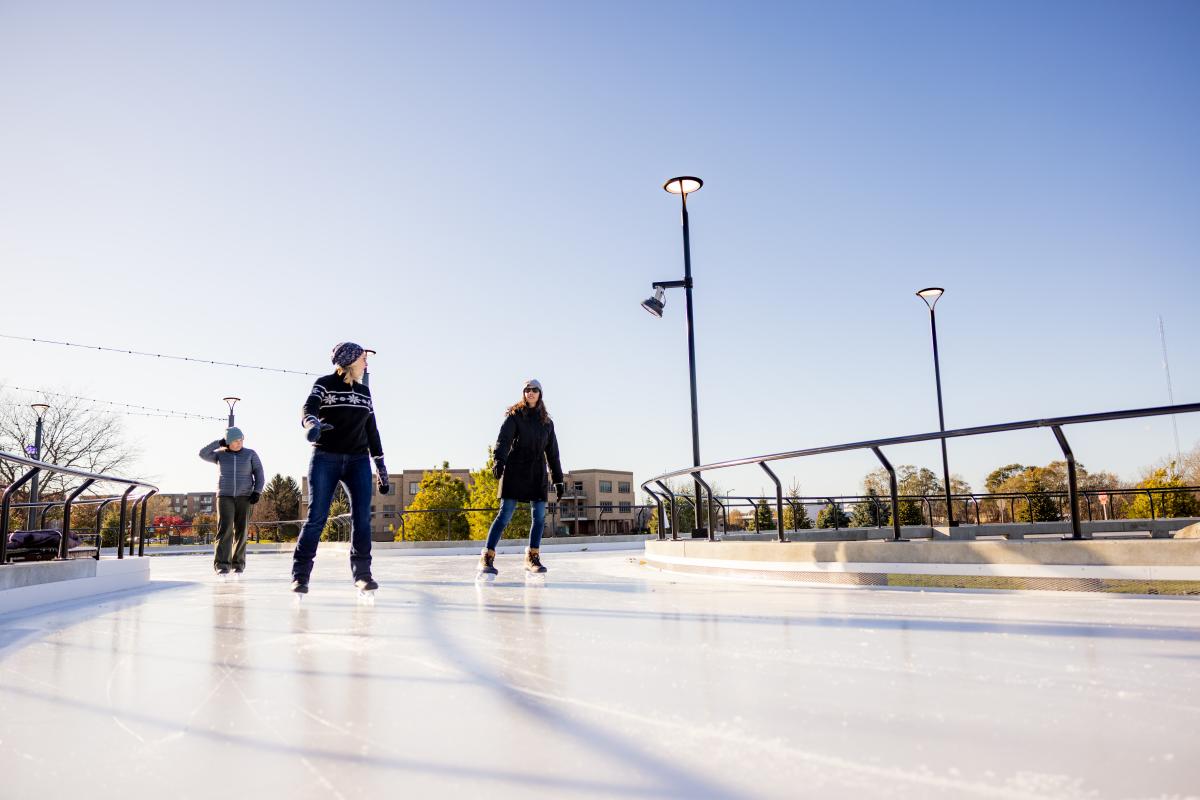 Holland Ice Park Skating