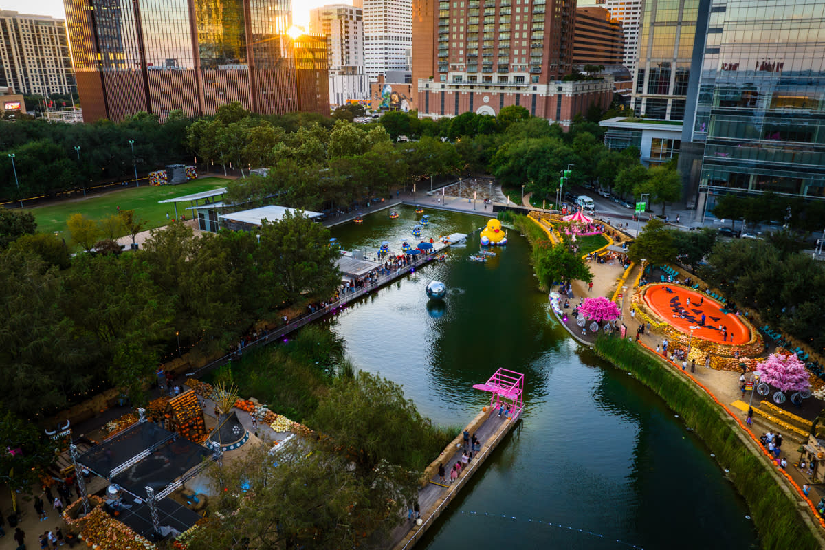 Houston Pumpkin Festival - Discovery Green