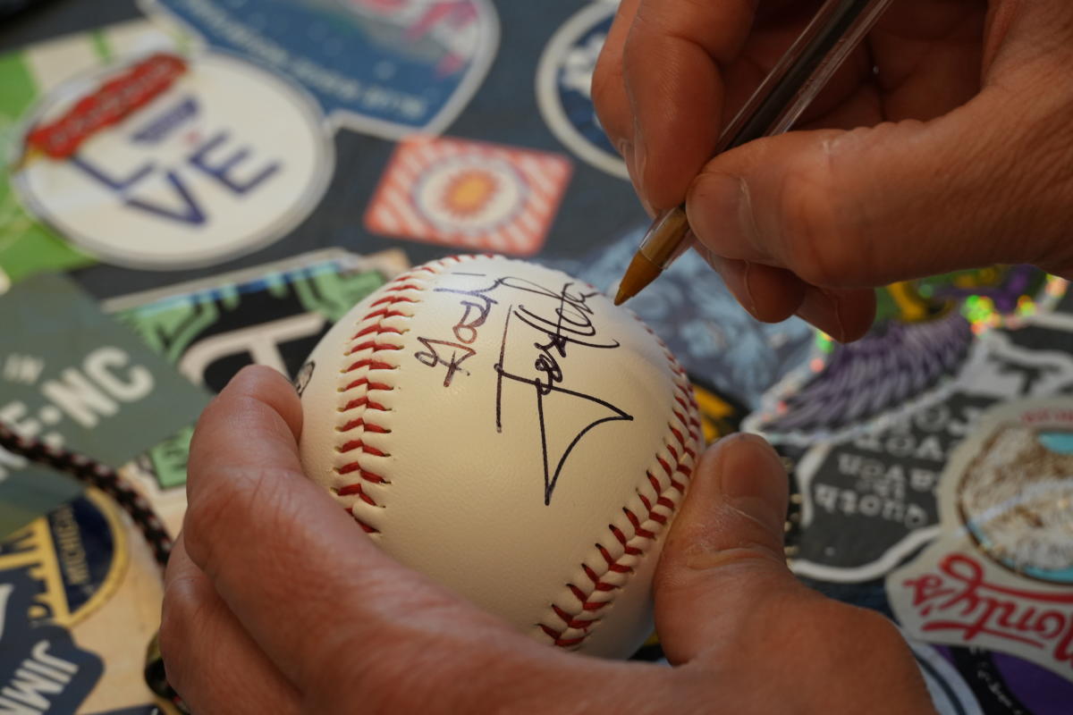 Richmond Flying Mummies Napoleon Dynamite baseball signing