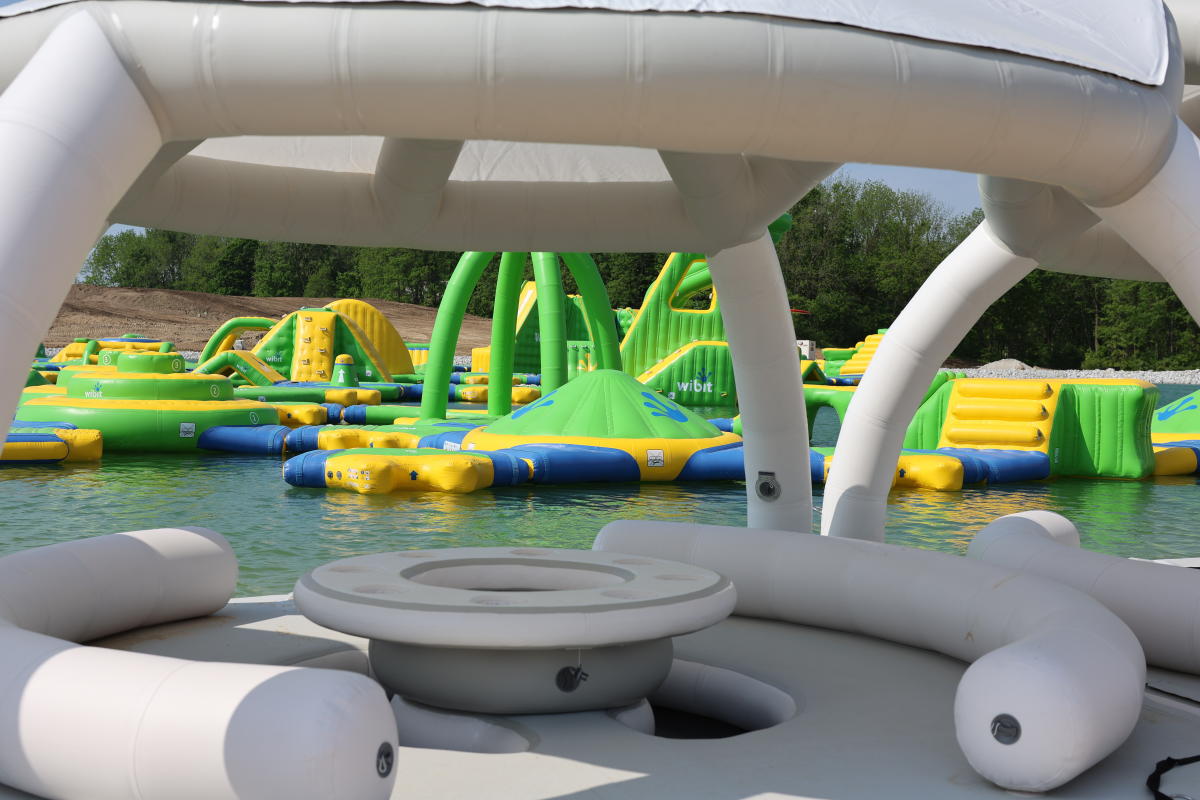 SKYLAKE Adventures Sheridan aqua cabana