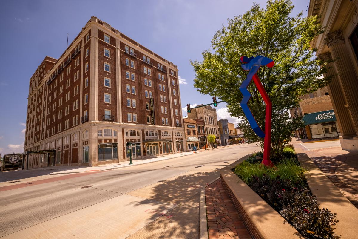 Hotel Elkhart - Garden Suites