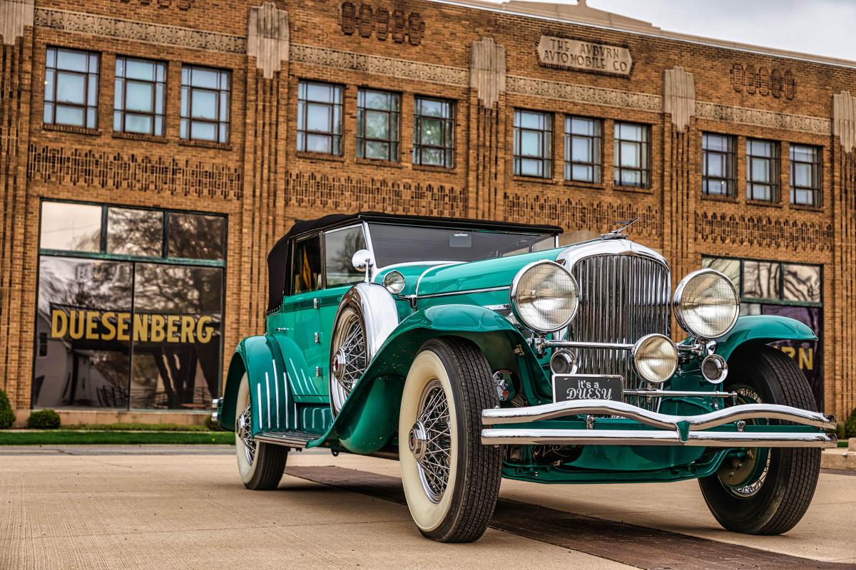 Auburn Cord Duesenberg Festival