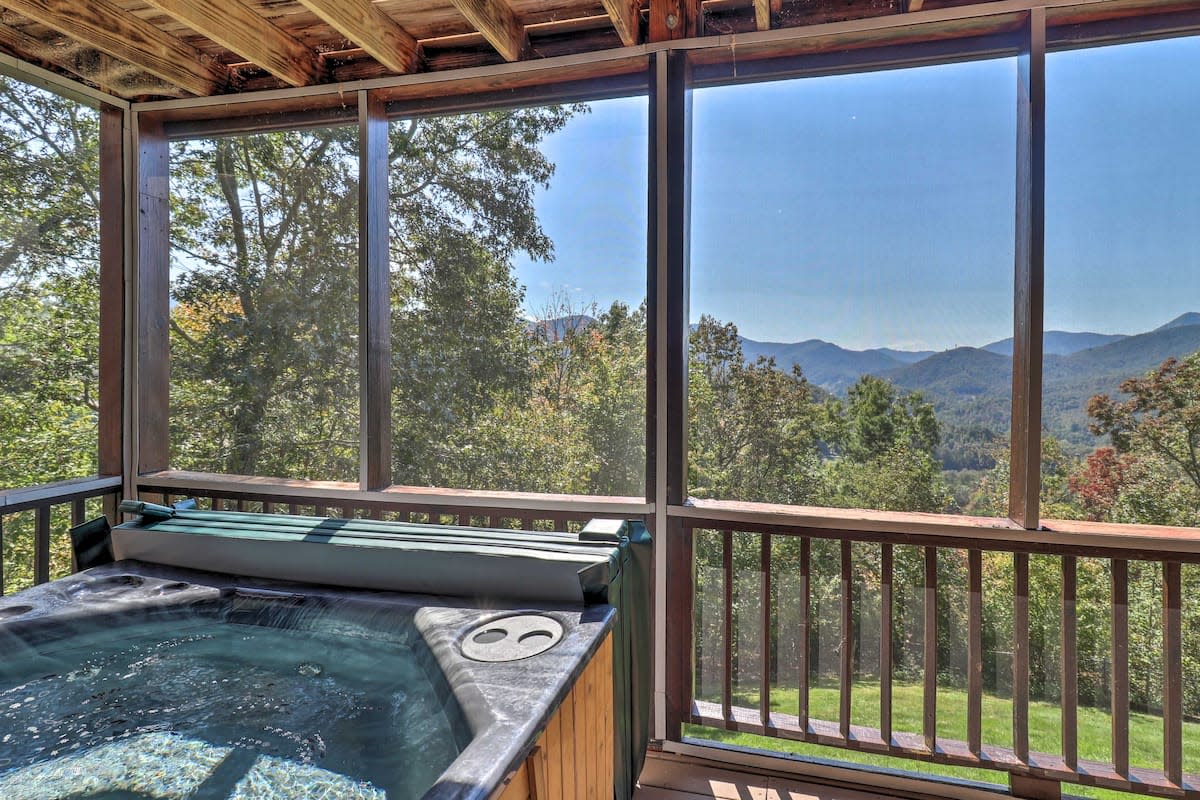 Summmits_End_Hideaway_69f8d56b-d6e9-4c92-a2c8-f59085a0358d