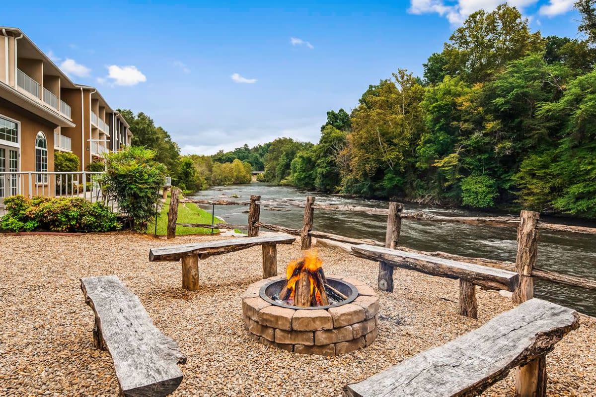 best western plus river escape inn & suites