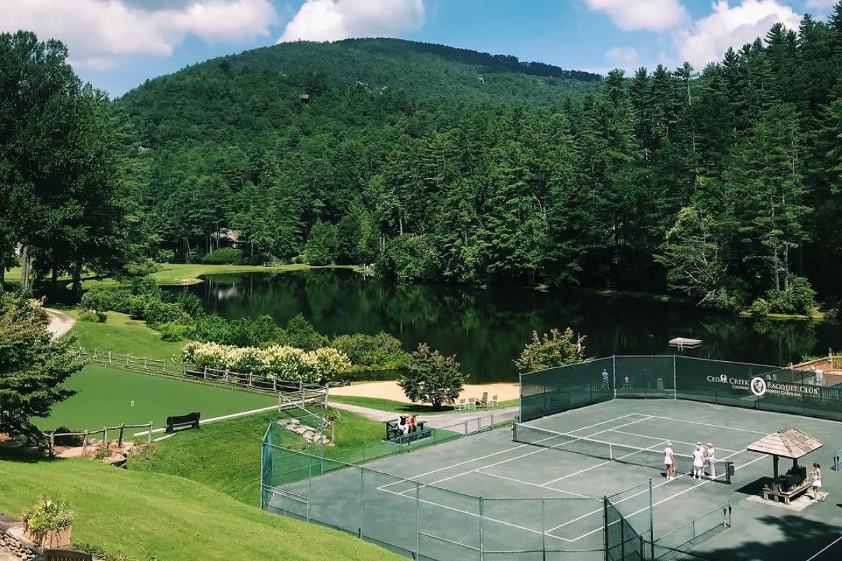 cedar creek club hart