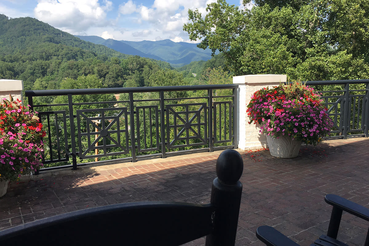 scenic_3_library_blog_post_1_8585e0fc-38a0-4461-bd57-be0e86e97c0a