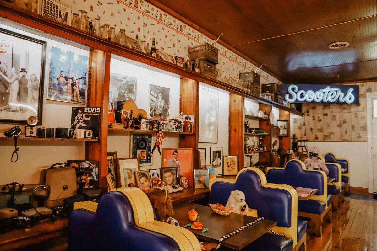 Interior of Scooter's restaurant