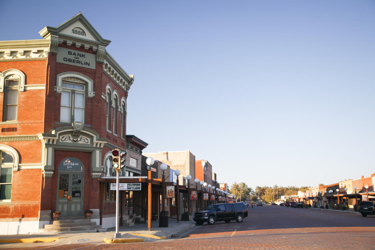 Oberlin Land Mark Inn