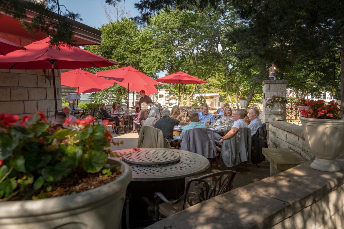 Wandering Vine Winery - Shawnee