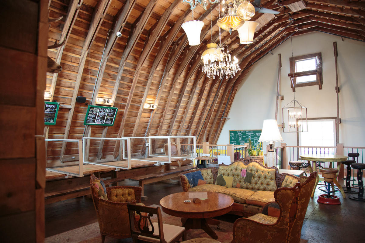 Seating inside of Barn Owl Brewing