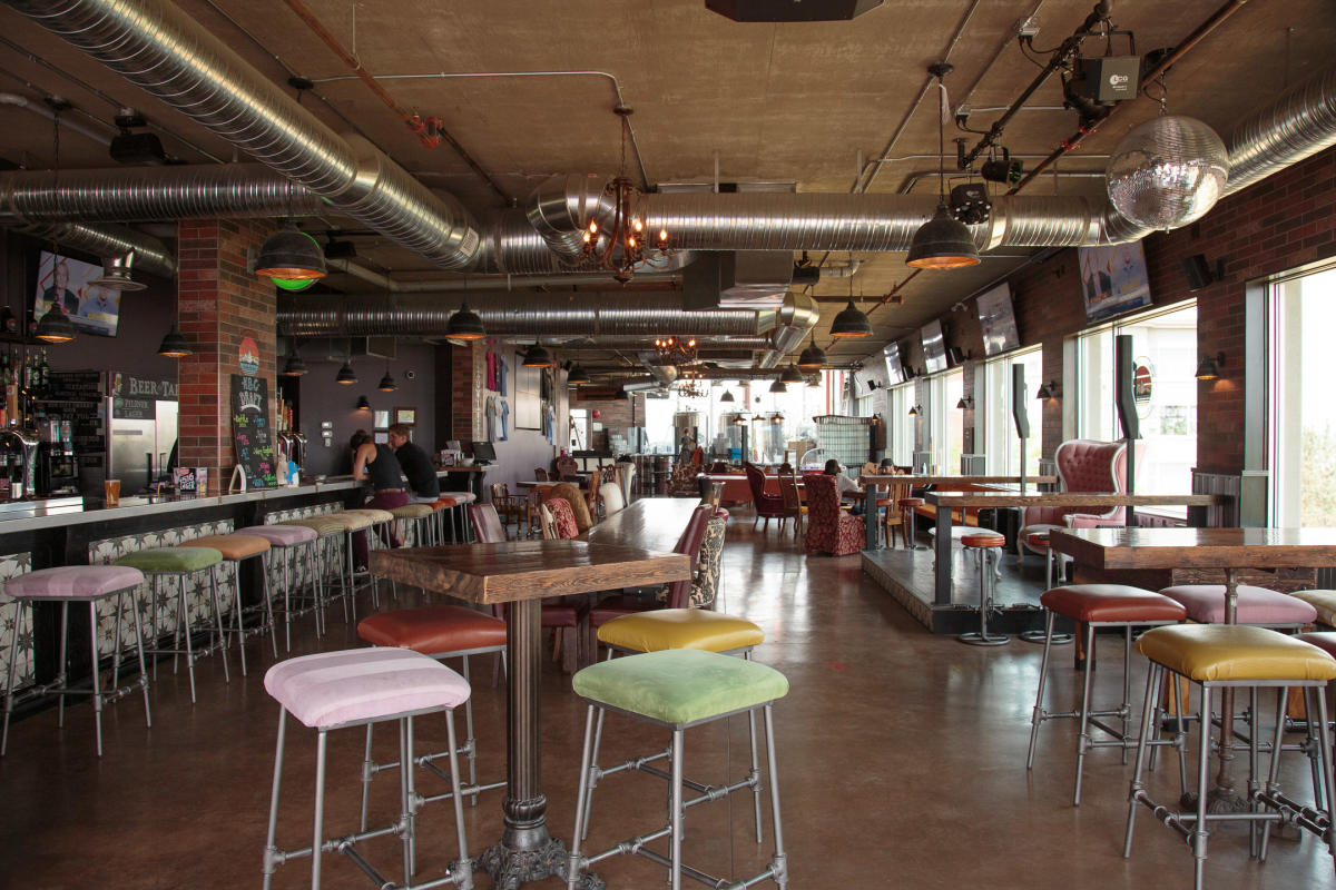 Kelowna_Brewing_Company_31_