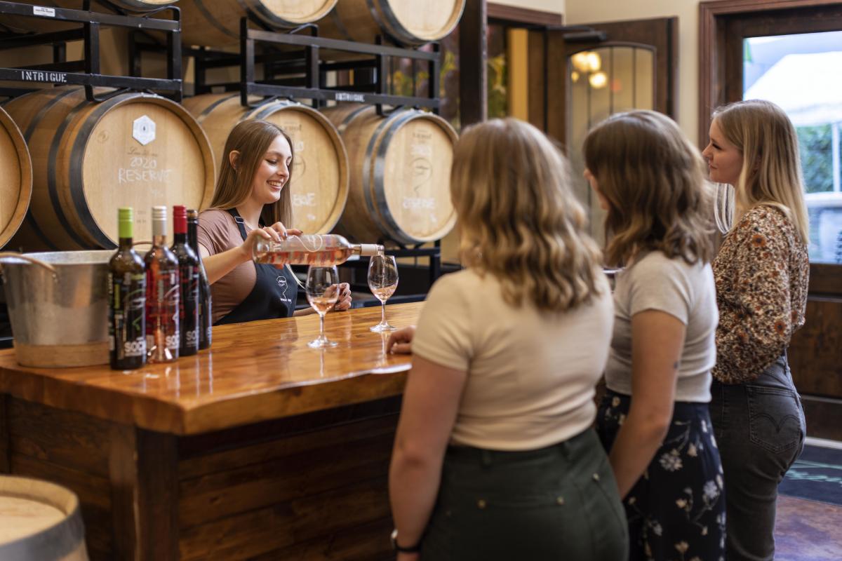 Intrigue Wines