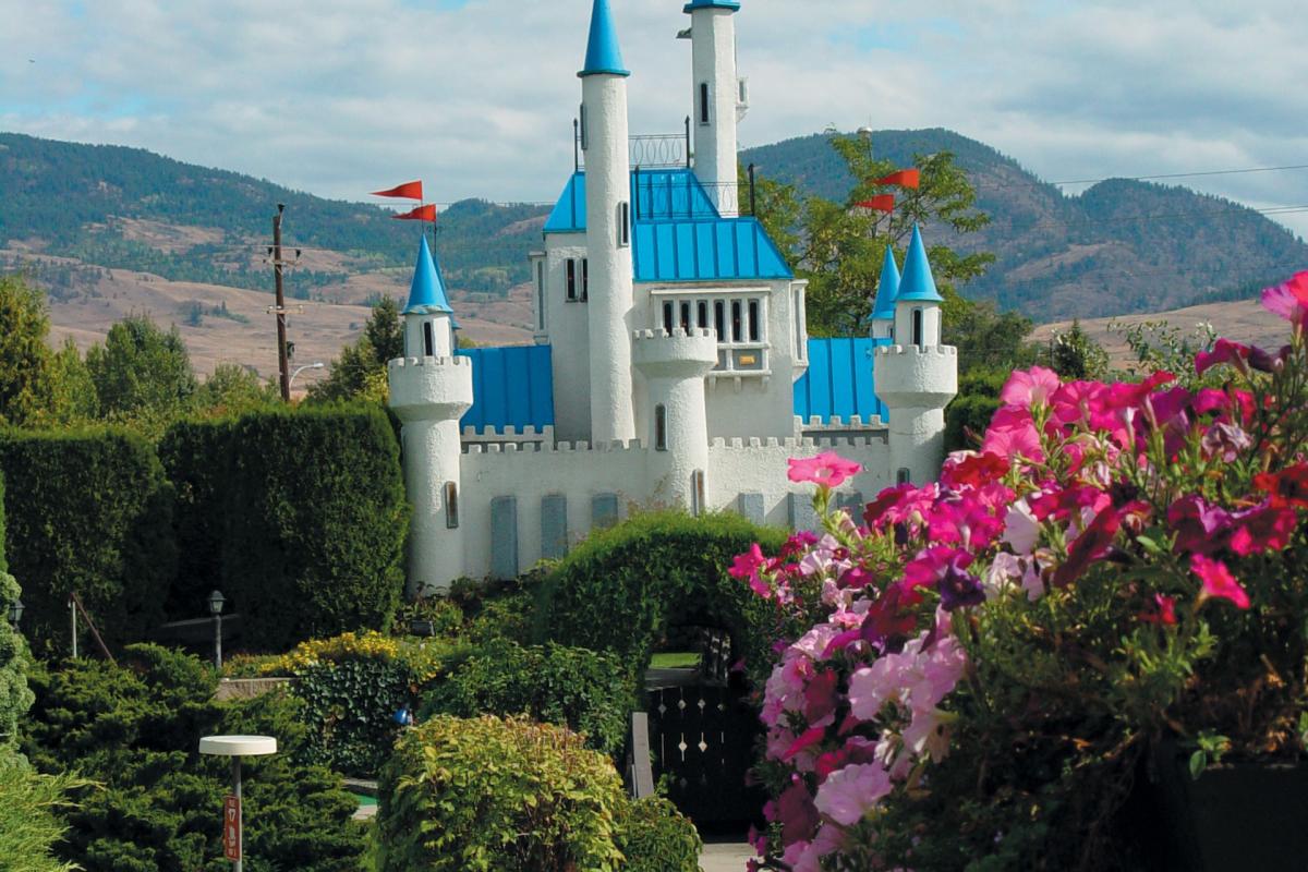 Scandia Mini Golf - Castle