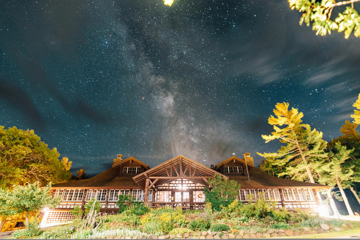 Night sky at Keweenaw Mountain Lodge