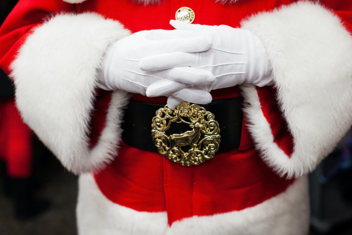 Santa Photos & Breakfasts