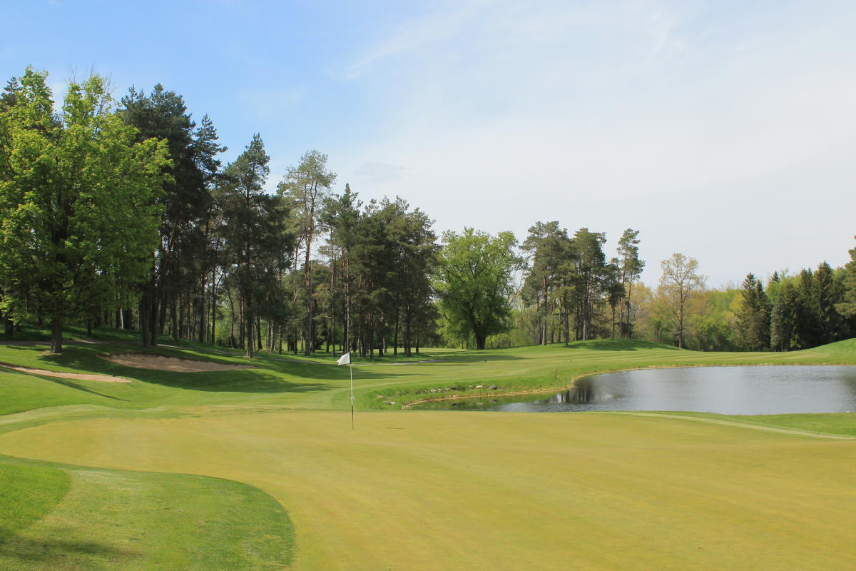 Timber Ridge Golf Hole Number 18