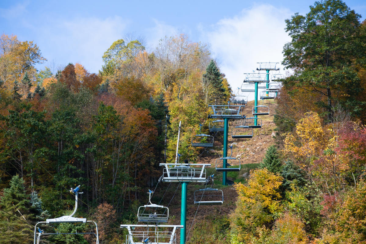 Seven Springs Mountain Resort’s Autumnfest celebrates fall and fun on the mountain with scenic chairlift rides, live performances and outdoor adventures.