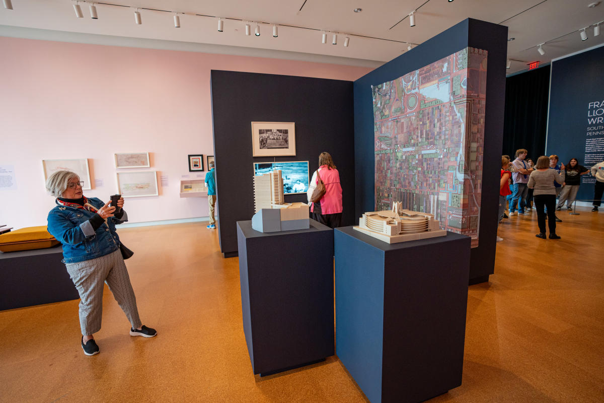 Patrons view the “Frank Lloyd Wright's Southwestern Pennsylvania” exhibit at The Westmoreland Museum of American Art in Greensburg.