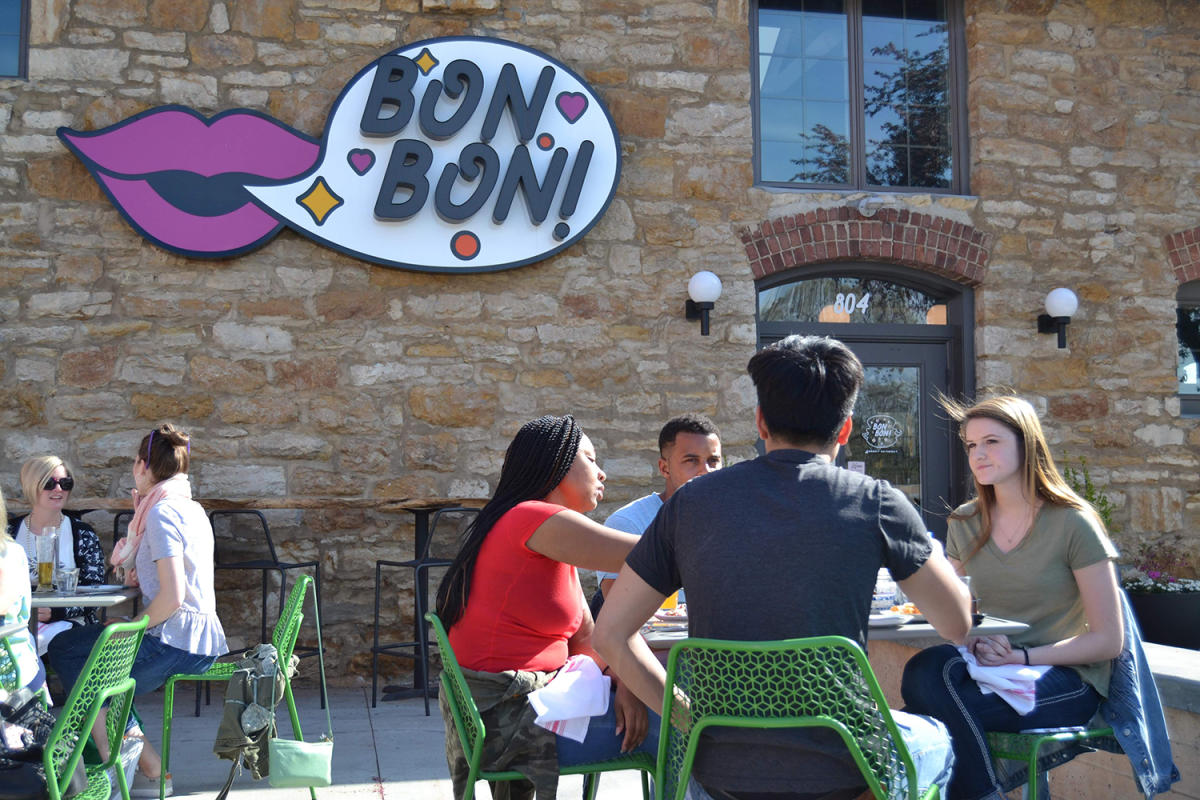Bon Bon!