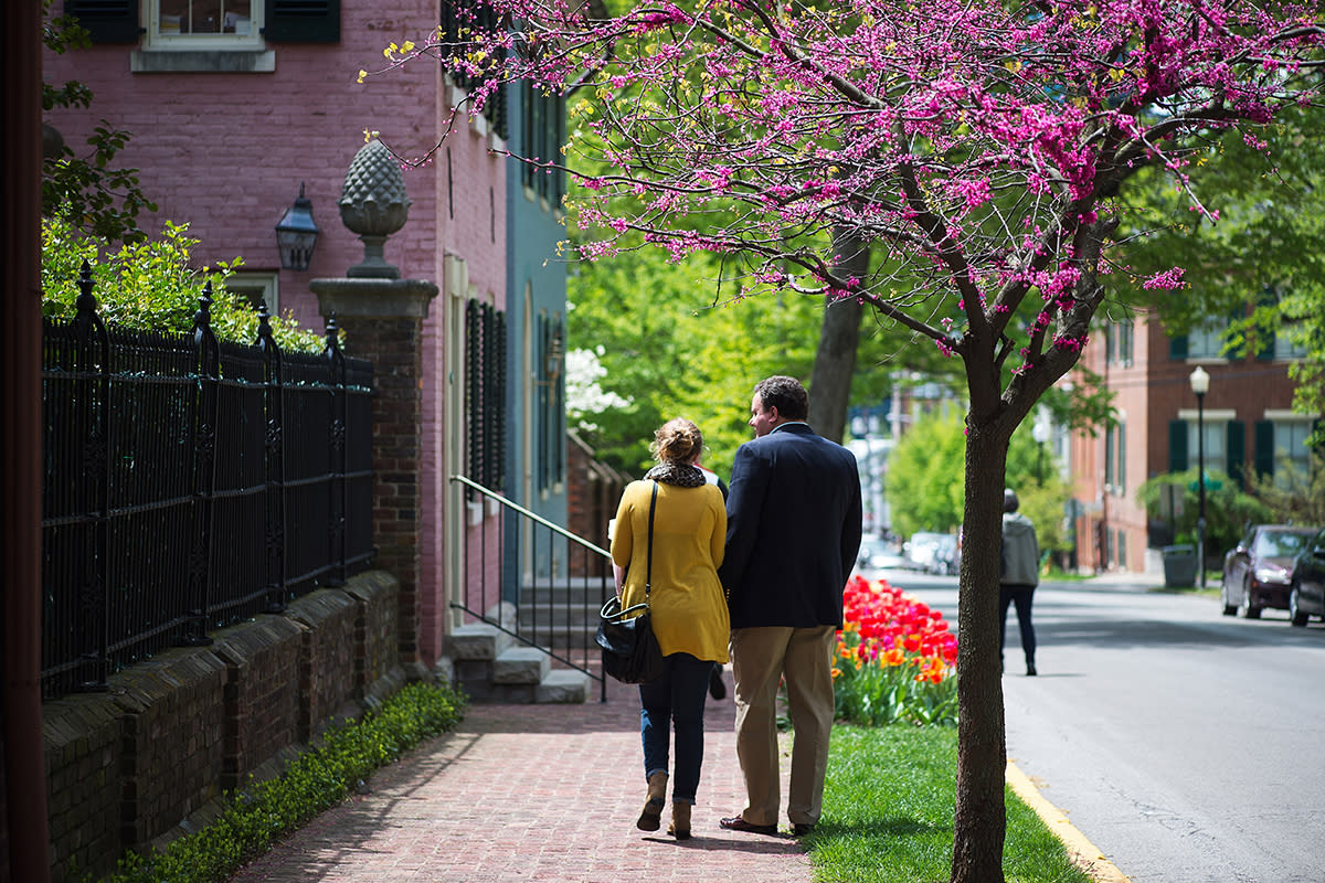 Walking Through Gratz Park