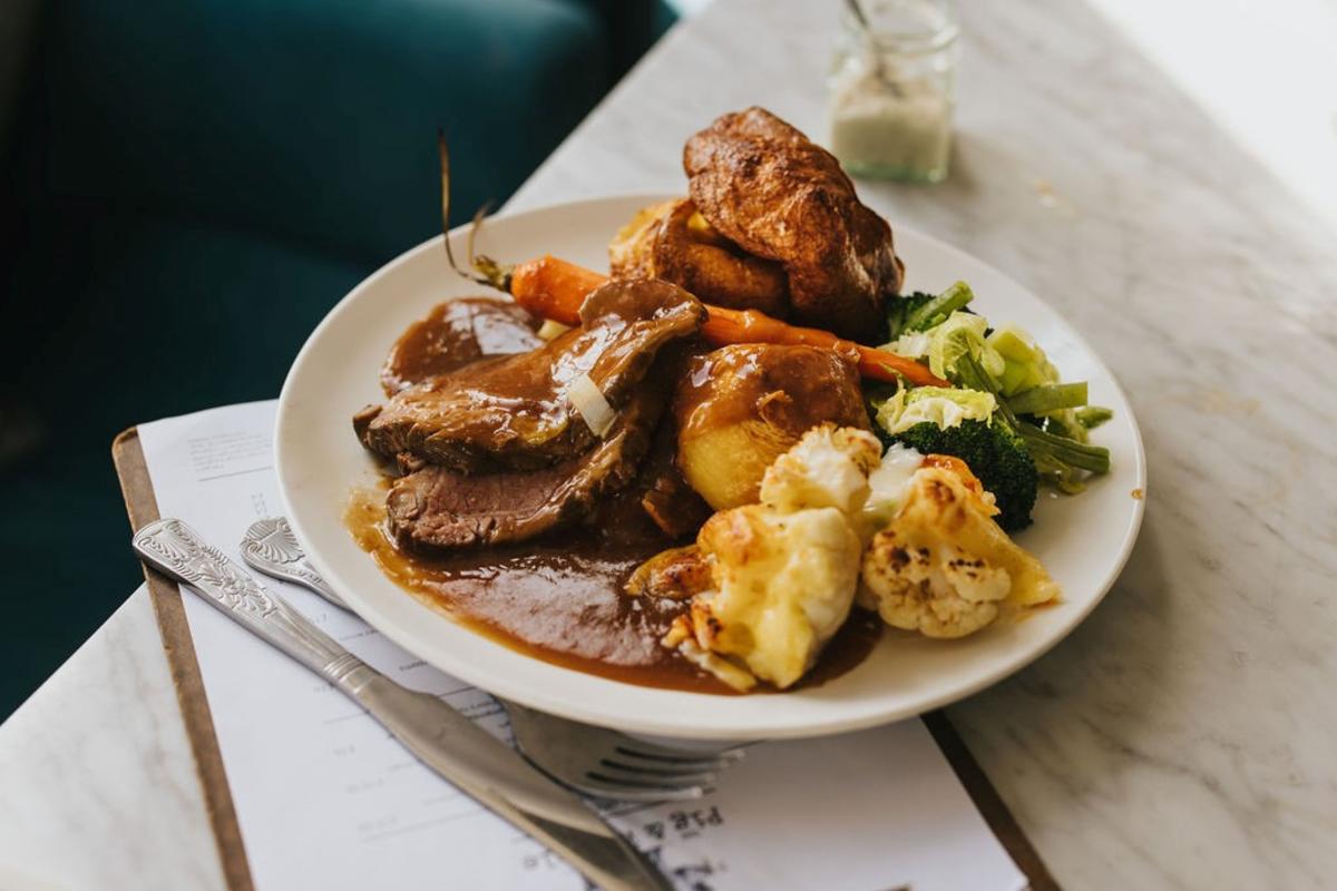 A picture of a delicious Sunday roast, piled high with fresh Lincolnshire produce