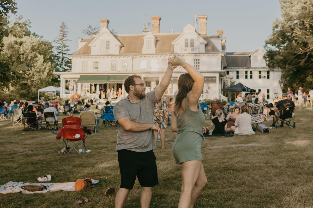 Couple Dancing at Homestead