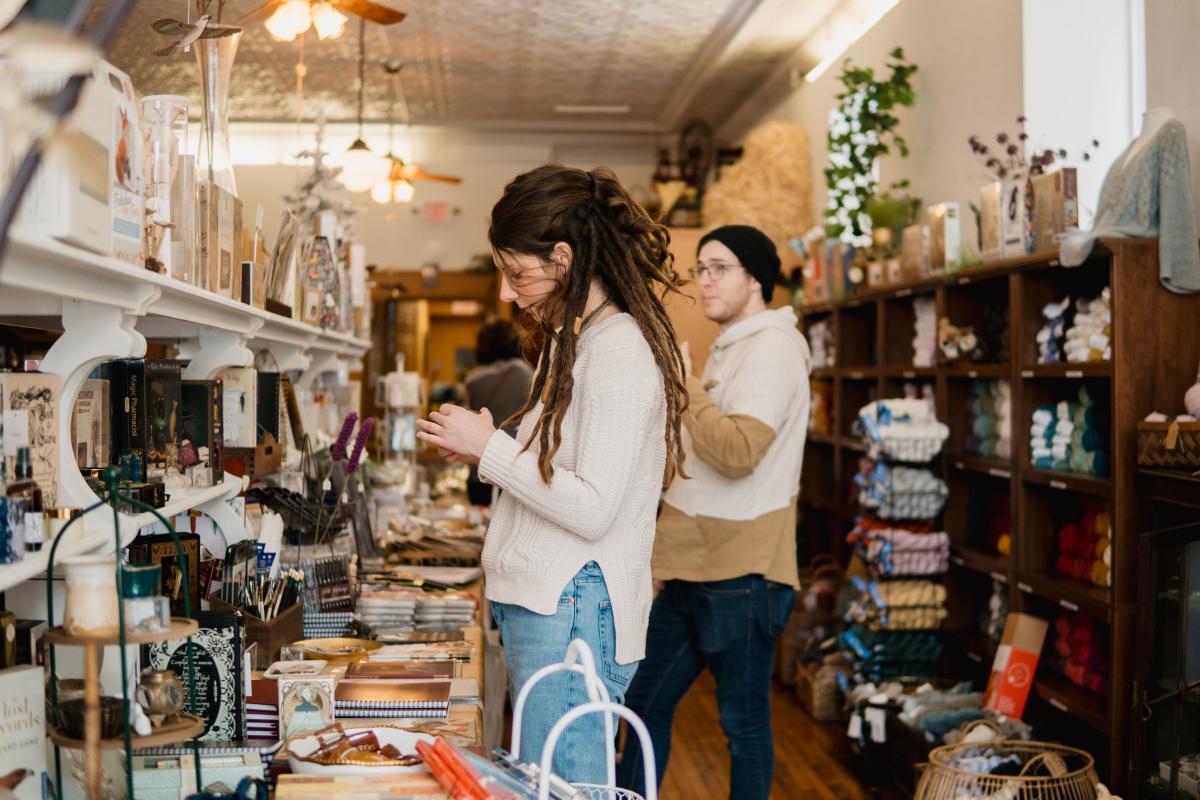 Customer at Spindle and Knots