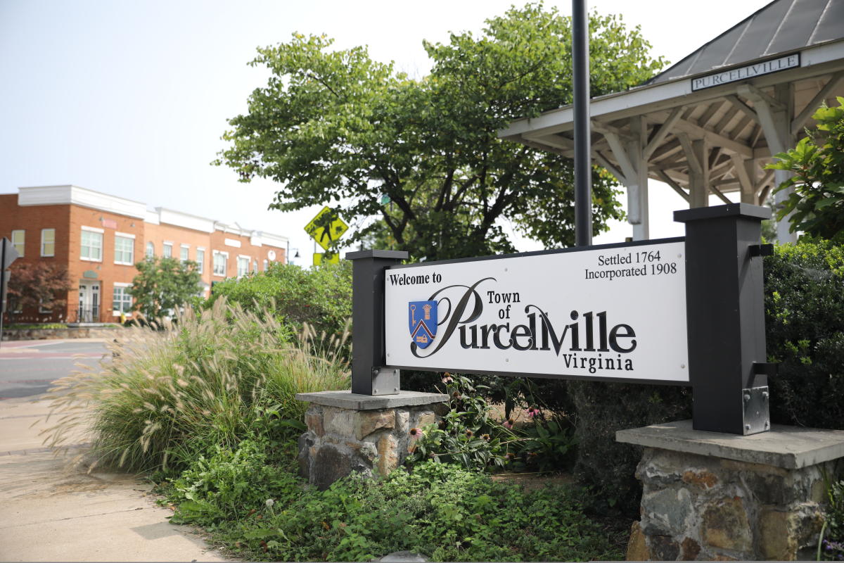 Purcellville Sign