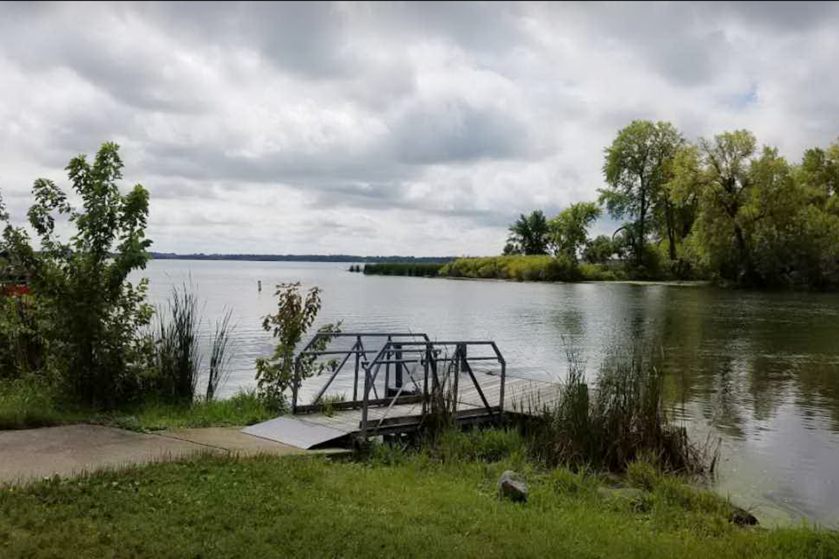 A small pier at Fish Camp County Park on a cloudy day