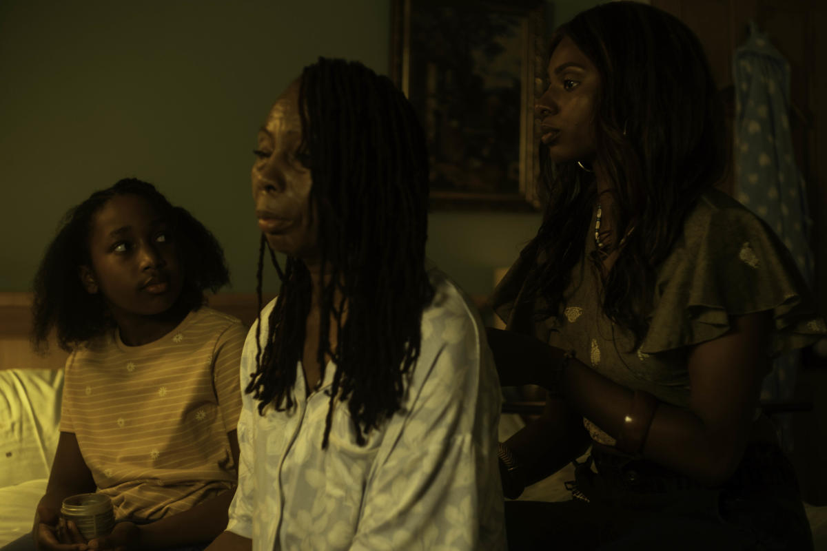 Three actors gathered together