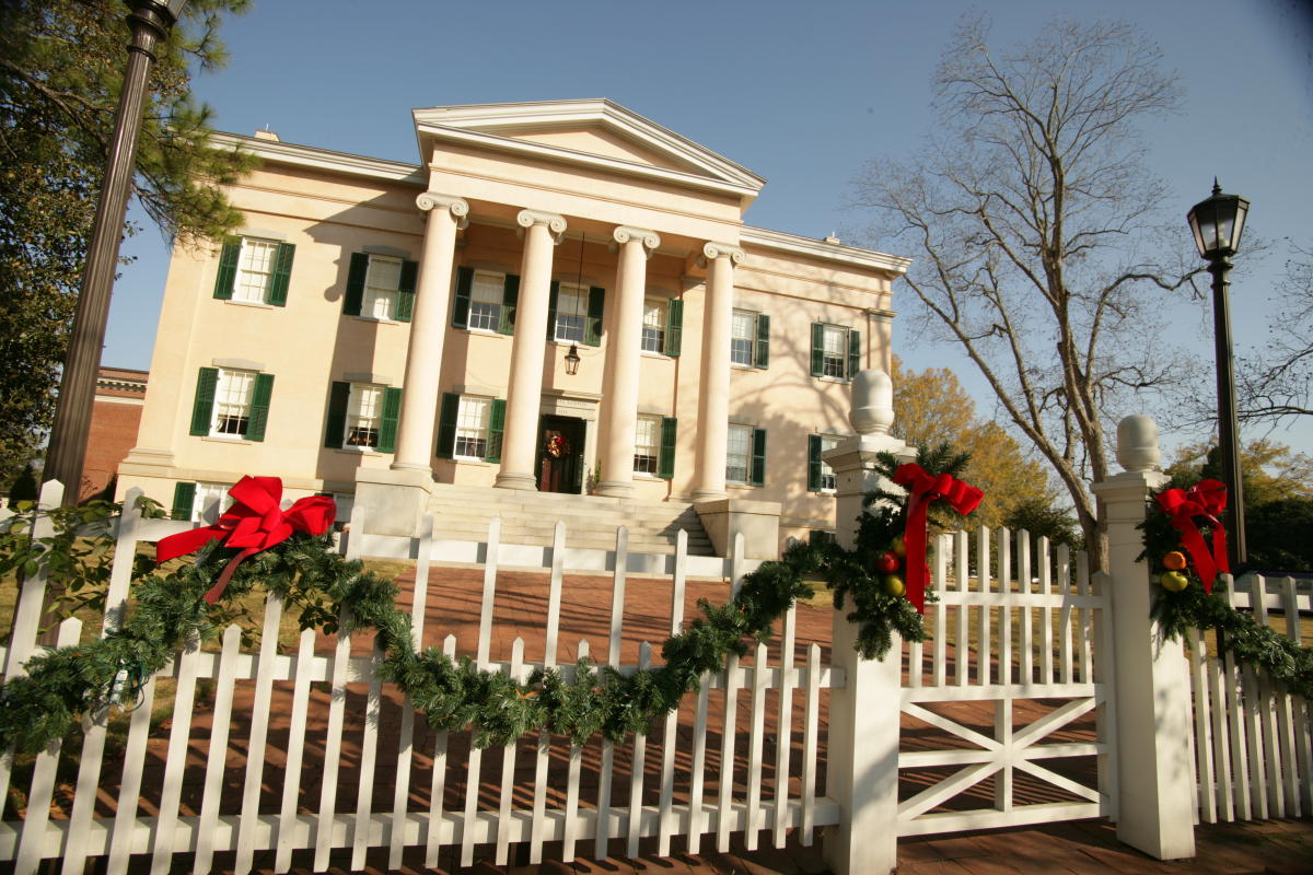 Old Governors Mansion Christmas