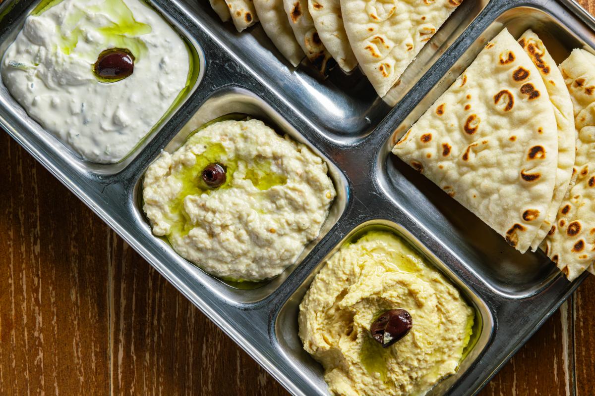 Metropolis Dips