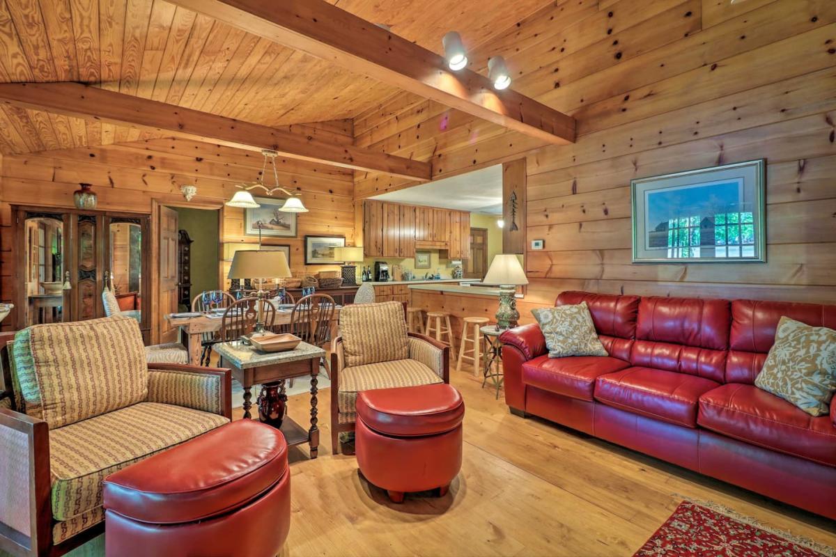 Lakefront Milledgeville Cabin