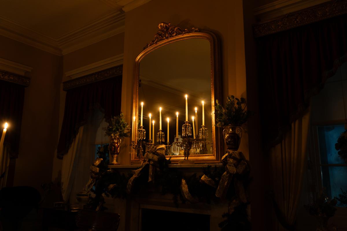 Candlelight Tour at the Mansion