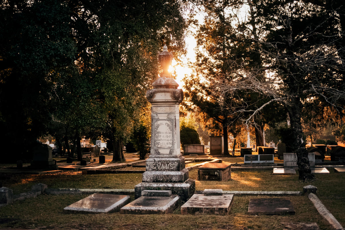 Memory Hill Cemetery