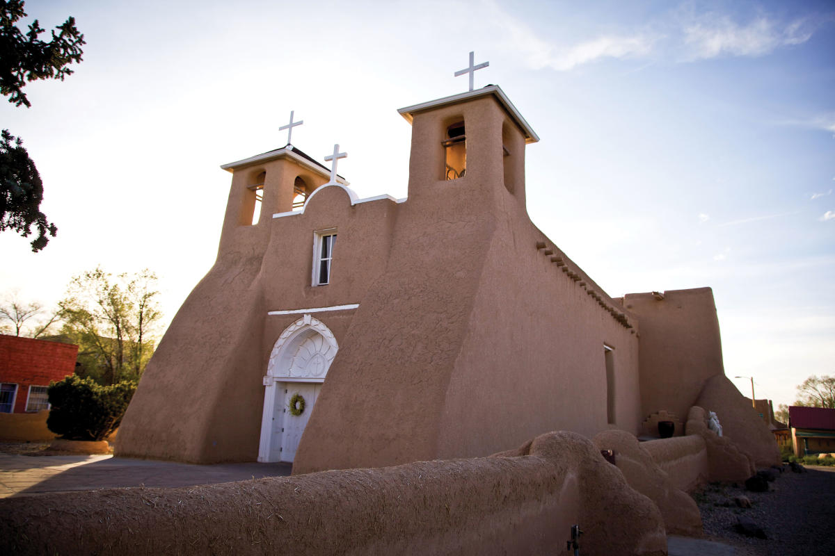 San Francisco de Asis church in Ranchos de Taos