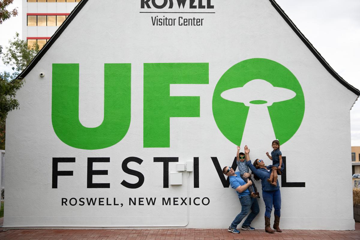 Roswell Wall
