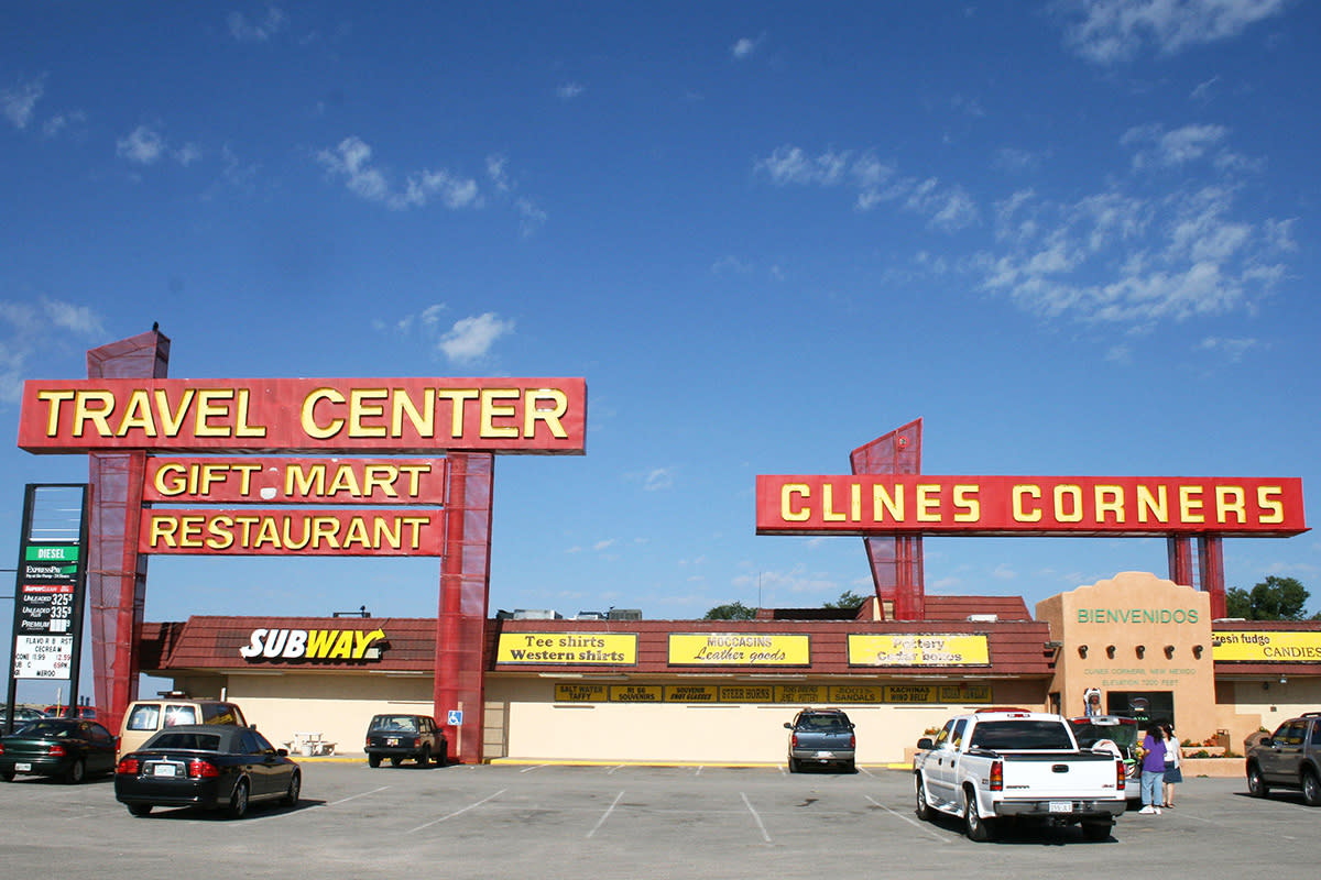 clines corner