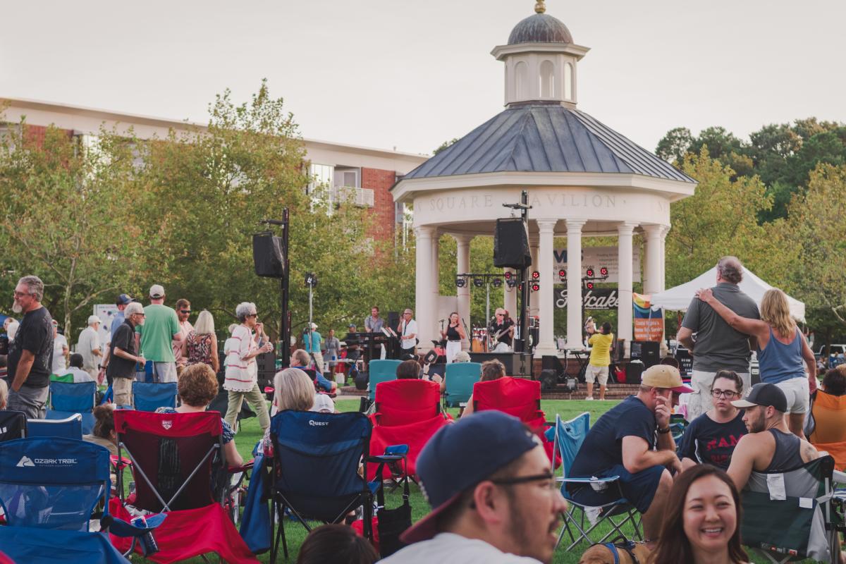 Summer Concert Series at Port Warwick