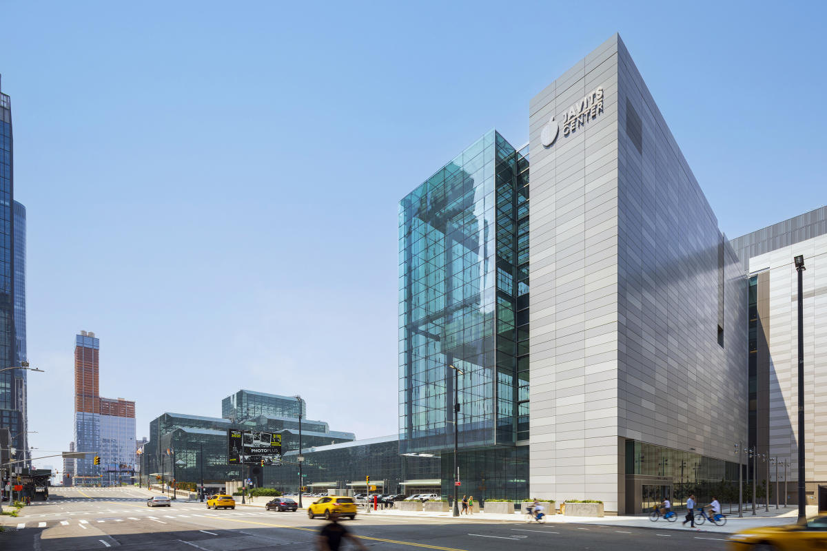 Photo: Albert Vecerka/Esto Javits Center