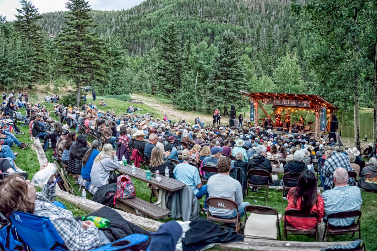 Enjoy the outdoors at Red River’s 8750' BBQ & Music Festival
