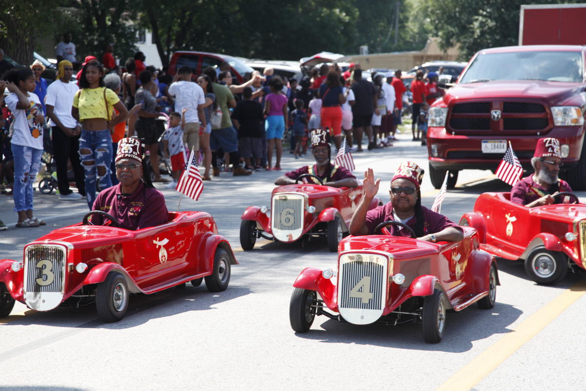 parade cars