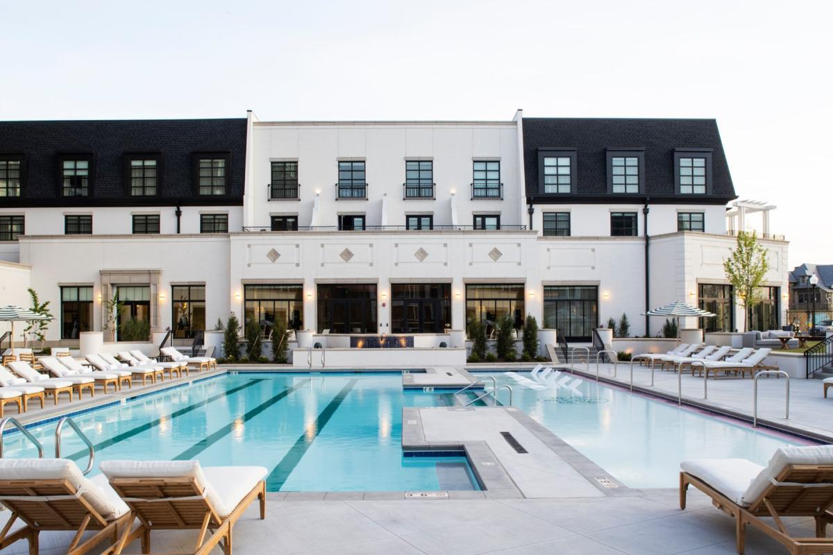 Kimpton Cottonwood Pool