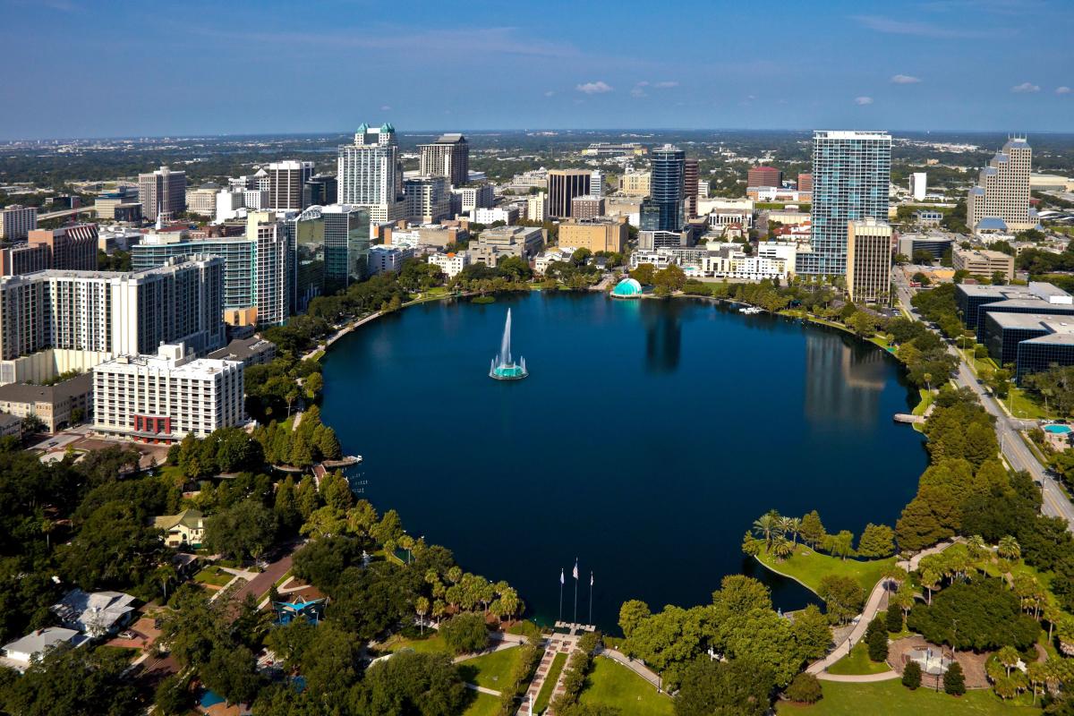 tm-gettyImages-184640035-lake-eola-aerial