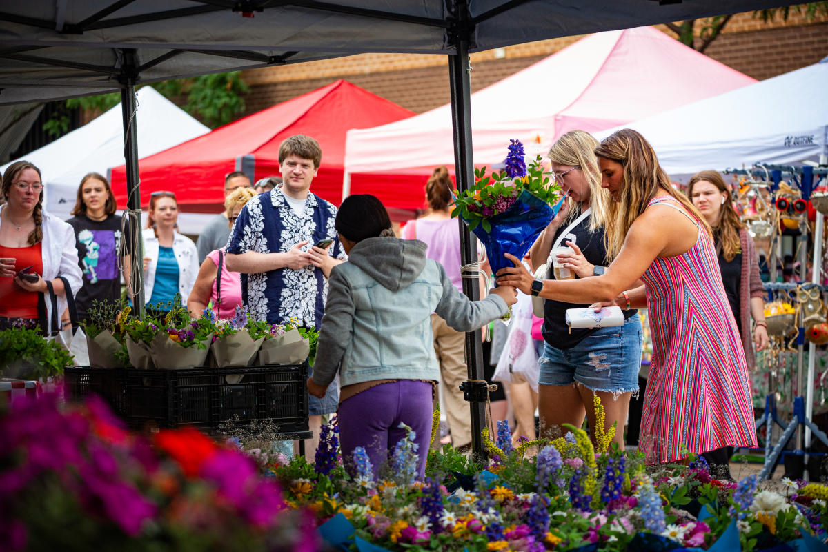 Oshkosh Farmers Market