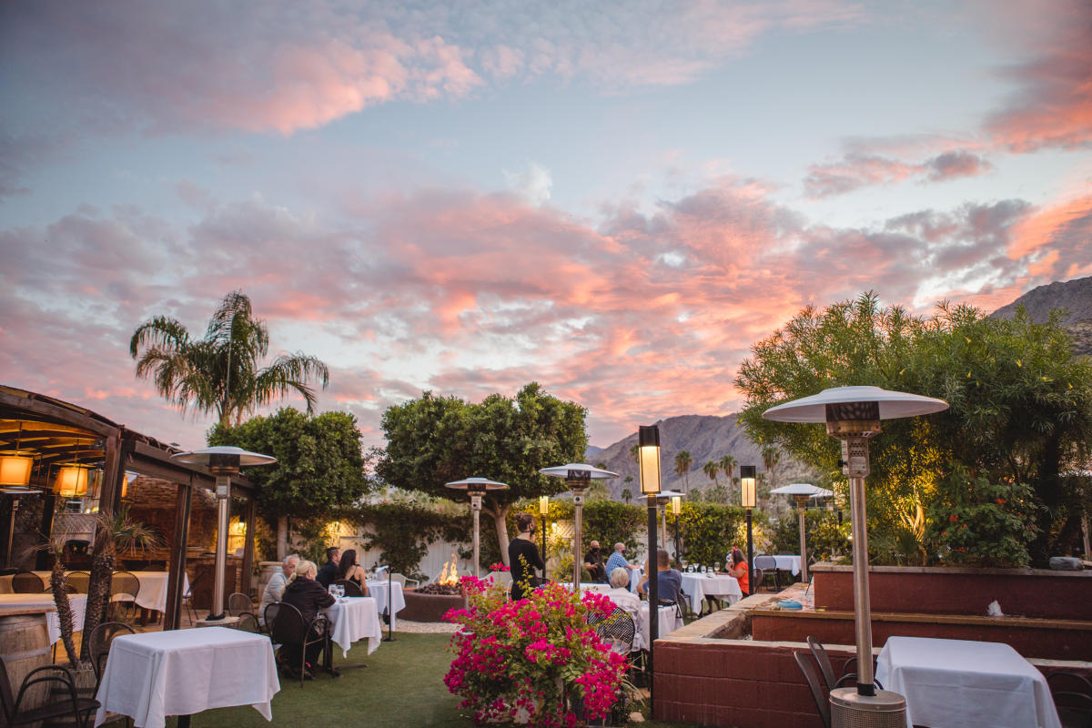 Al Fresco Bites: Perfect Patios for Outdoor Dining in Greater Palm Springs