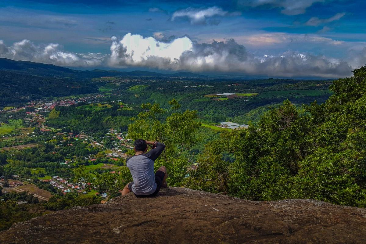 La Piedra de Lino Top (THE ROCK OF LINO, Boquete, Chiriquí Province)