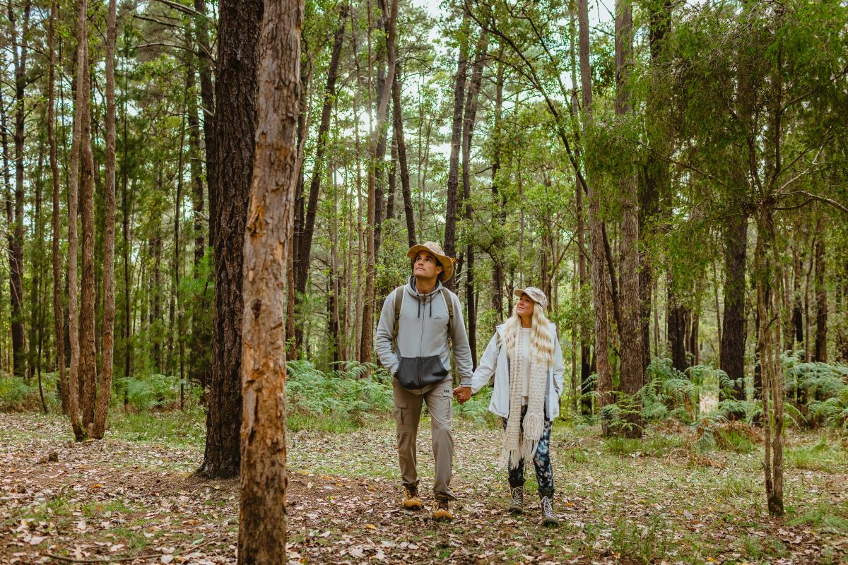 Lane Poole Reserve Couple Walking